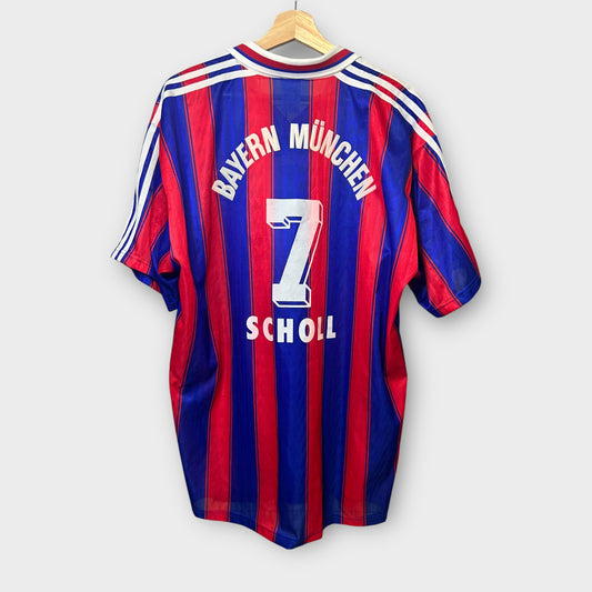 Bayern Munich 1995/97 Home - Scholl 7