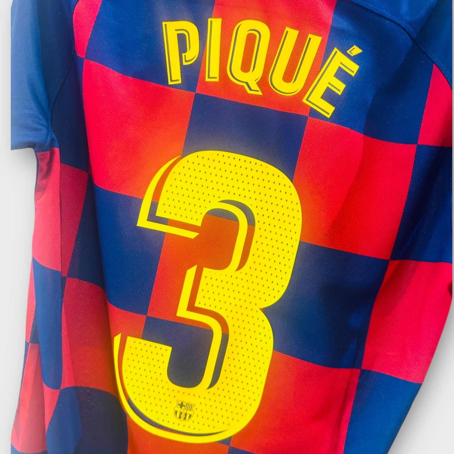 FC Barcelona 2019/20 Home  - Piqué 3 (Small) *BNWT*