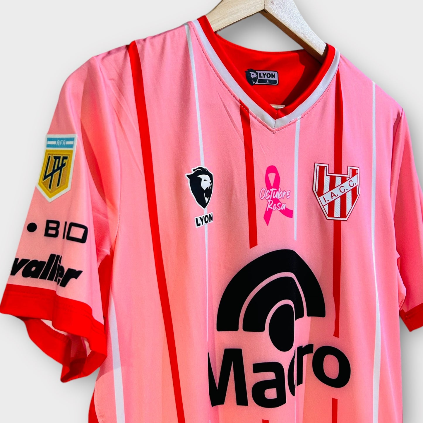 Instituto ACC 2023 Octubre Rosa Shirt (Medium) *BNWT*