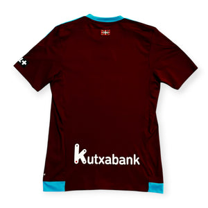 Real Sociedad 2015/16 Away (Small)