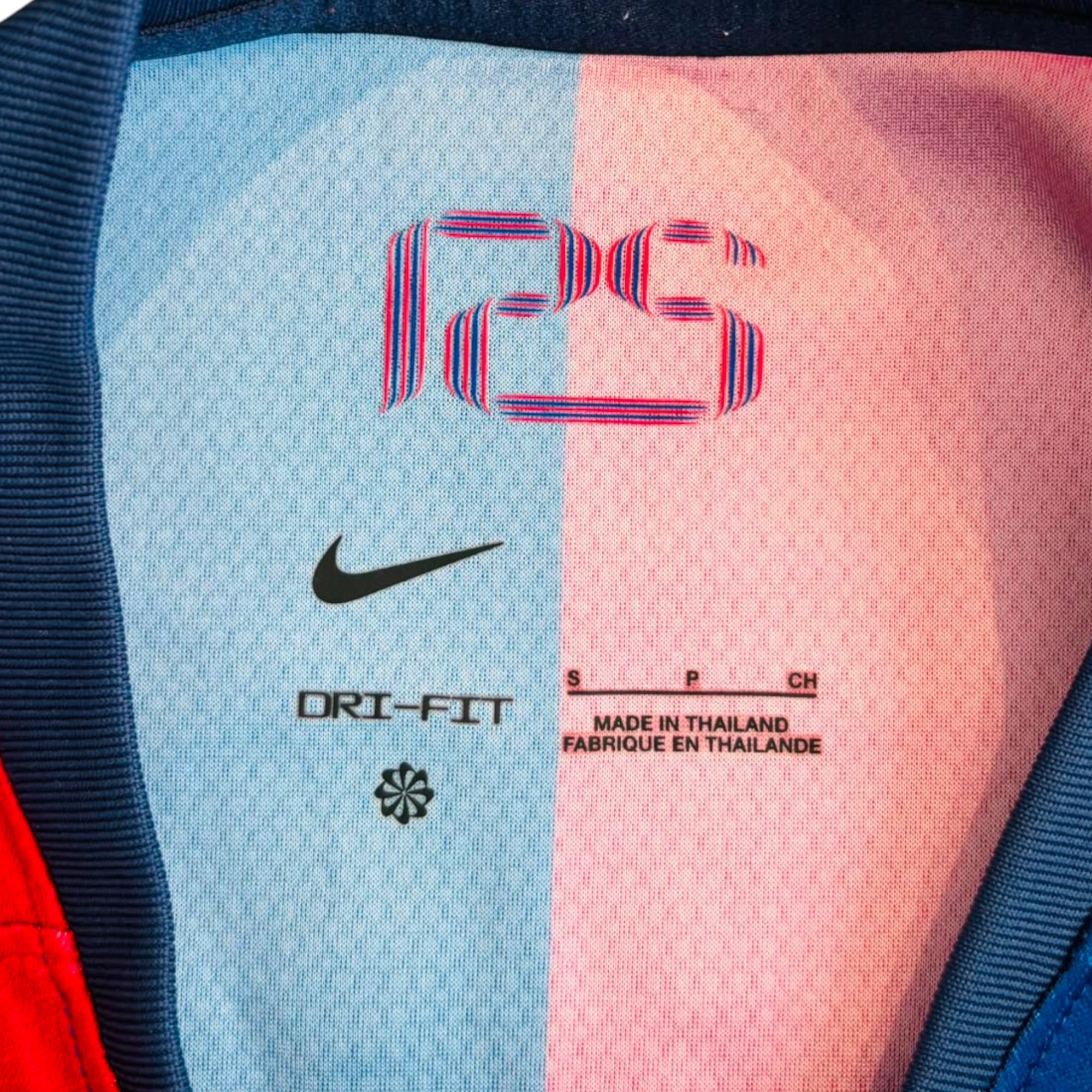 FC Barcelona 2024/25 Home - Lamine Yamal 19 (Small)