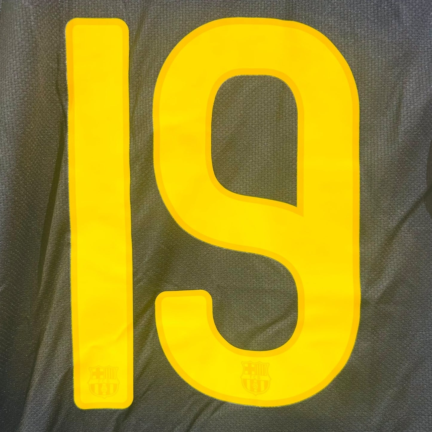 FC Barcelona 2011/12 Away Juvenil - #19 (Small)