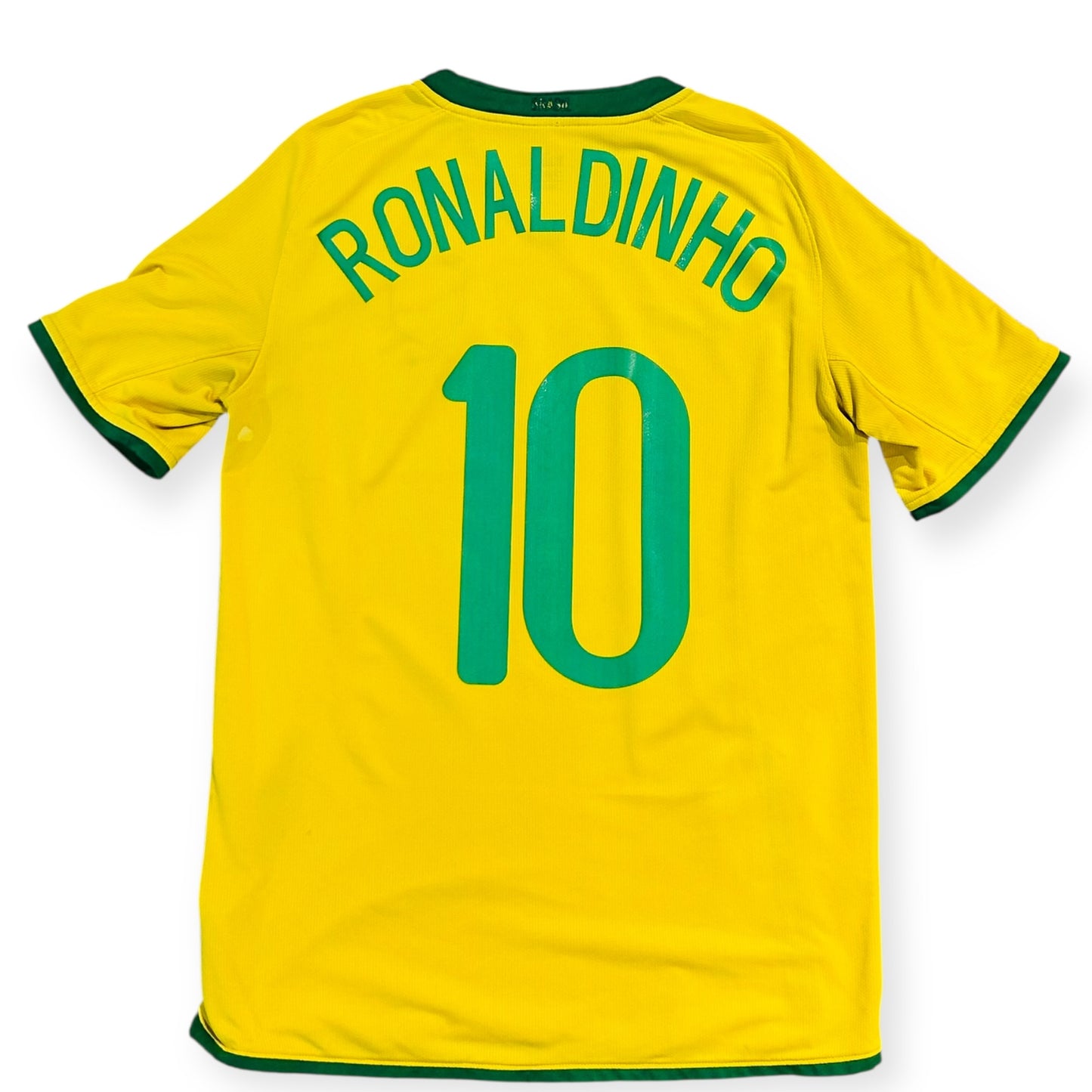 Brazil 2008 Home - Ronaldinho 10 (Medium) - KITLAUNCH