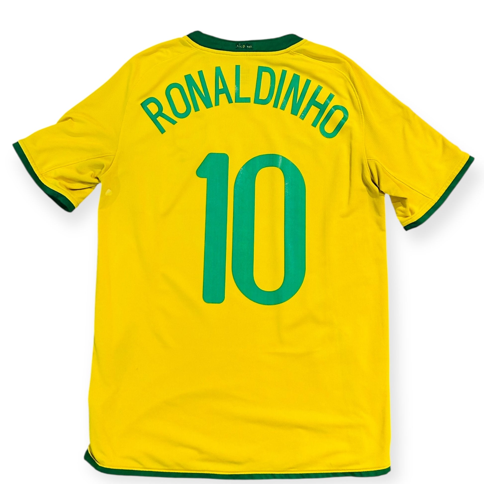 Brazil 2008 Home - Ronaldinho 10 (Medium) - KITLAUNCH