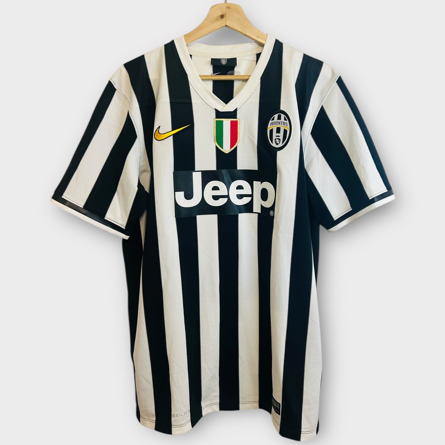 Juventus FC 2013/14 Home - Llorente 14 (Large)