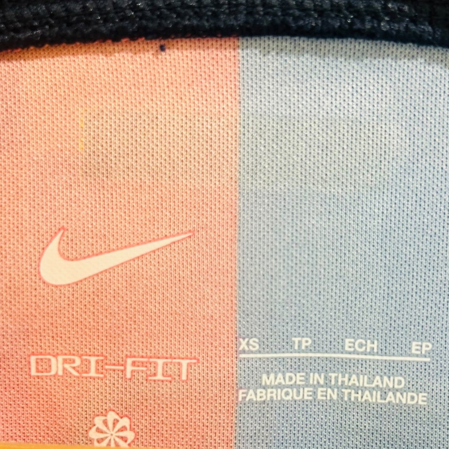 FC Barcelona 2022/23 Home - Pedri 8 (XS)