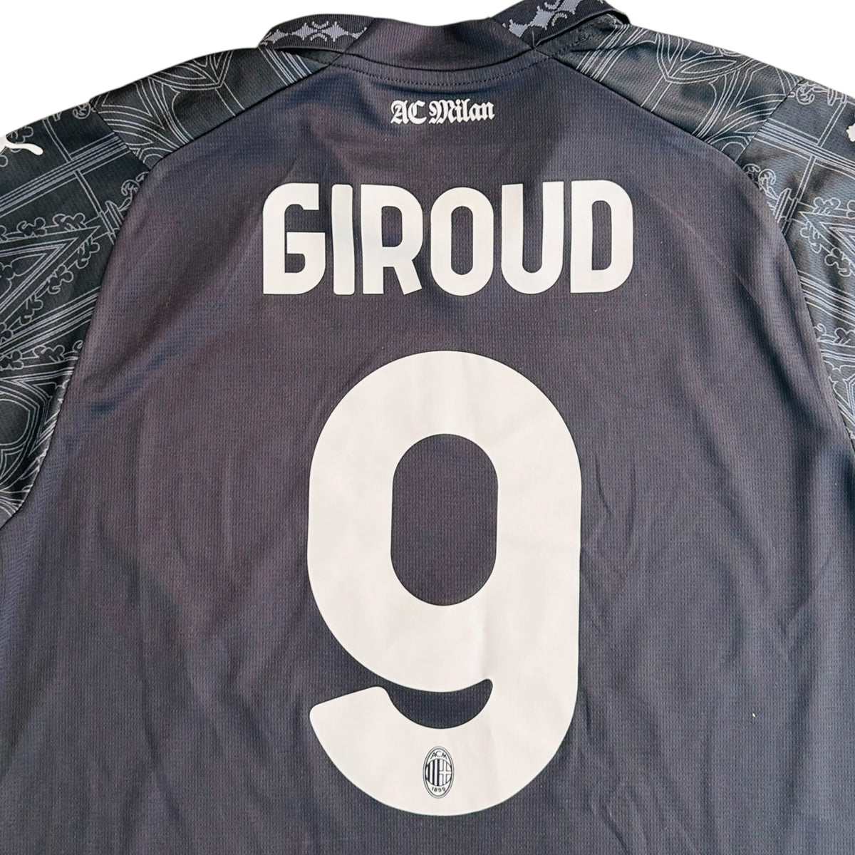 AC Milan x Pleasures 2023 Shirt  - Giroud 11 (Medium)
