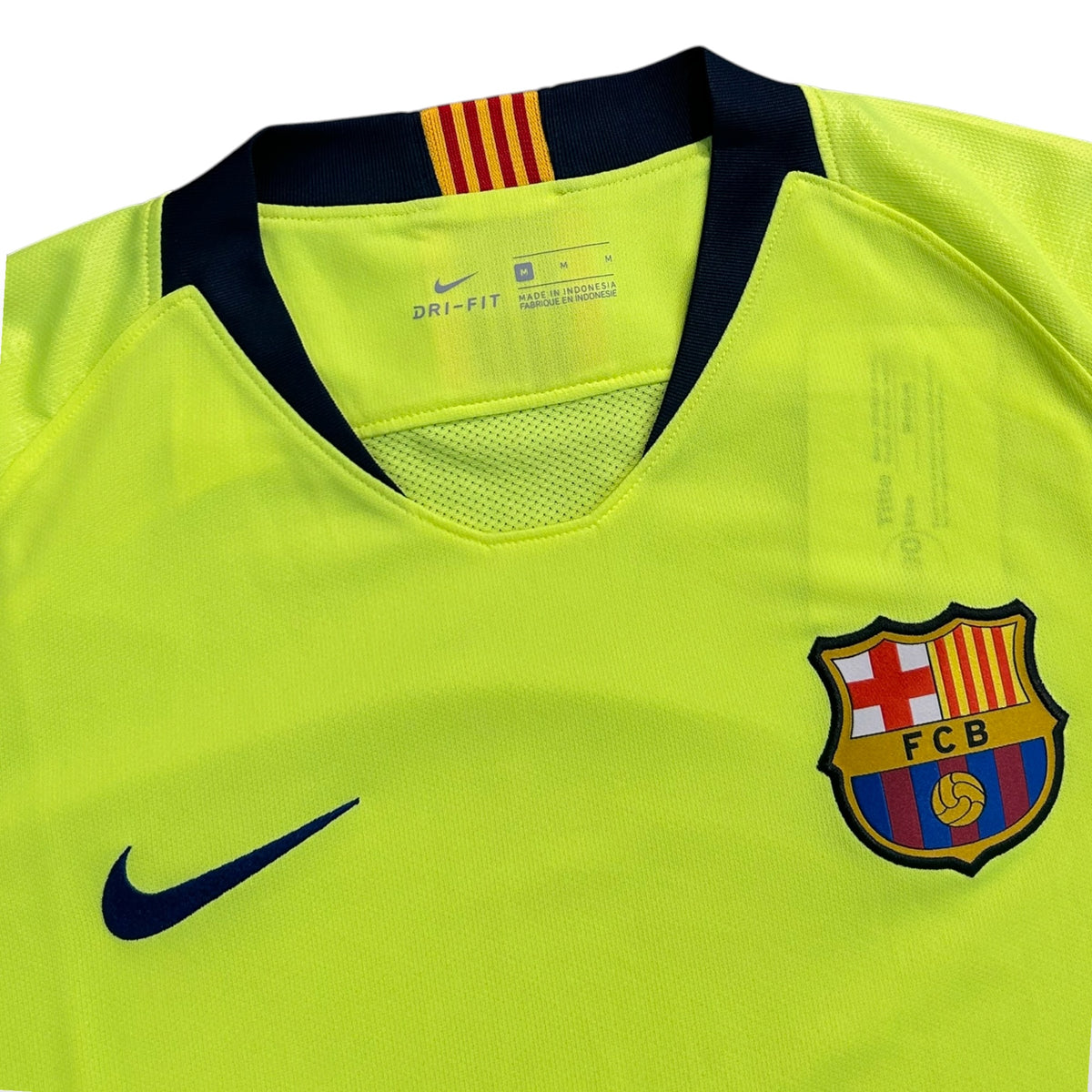 FC Barcelona 2018/19 Away Youth Kitroom Version (Medium) - KITLAUNCH