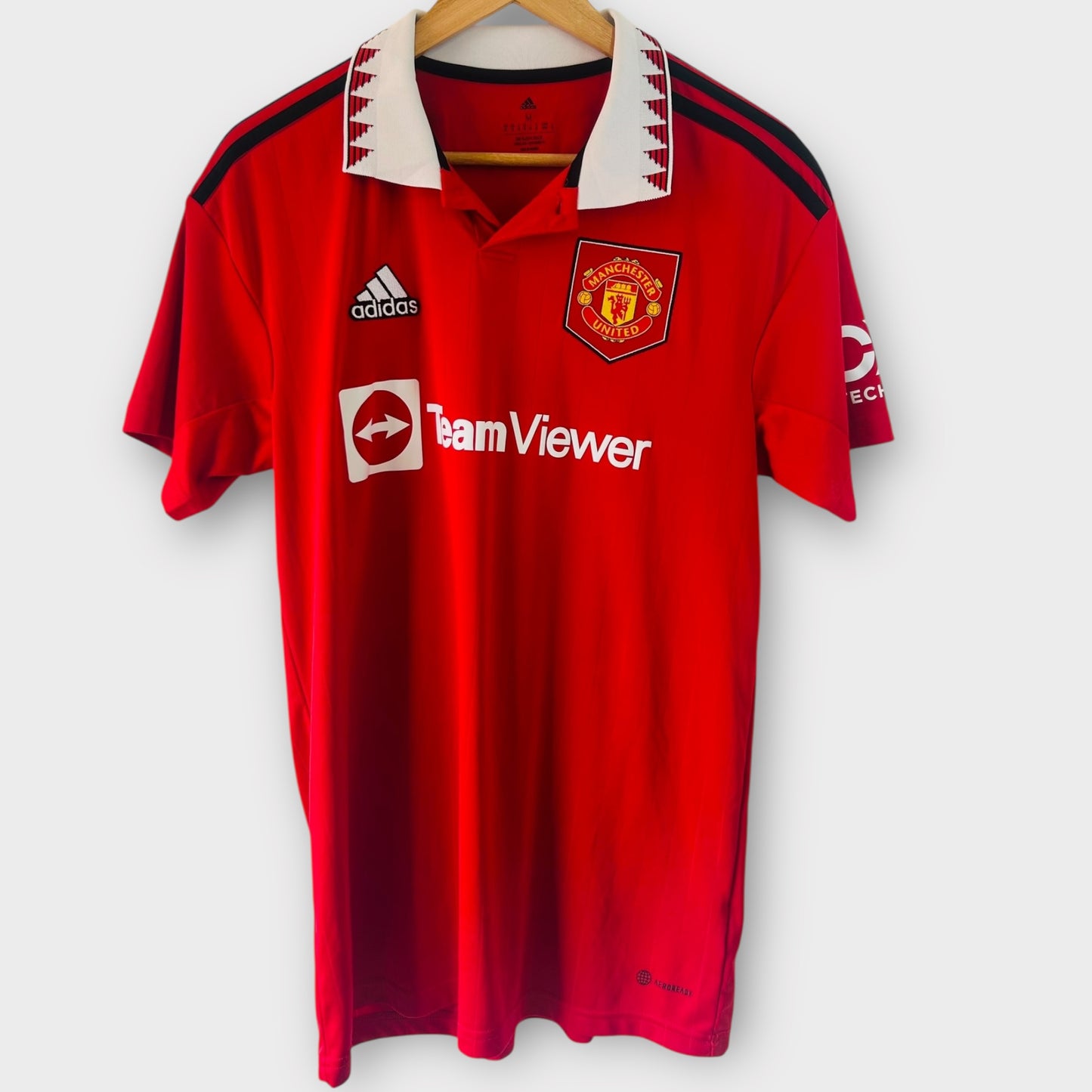 Manchester United 2022/23 Home - Casemiro 18 (Medium)