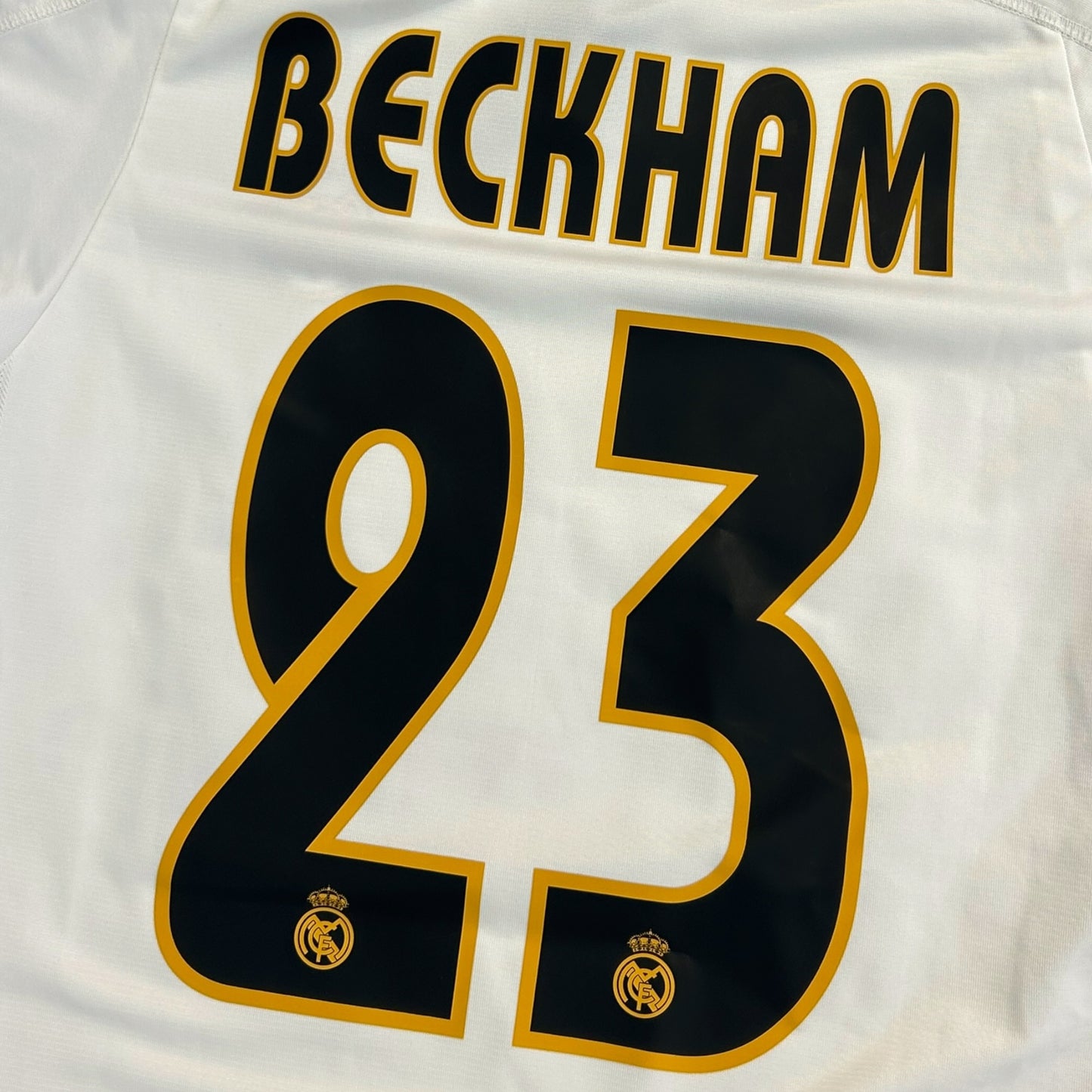 Real Madrid CF 2003/04 Home - Beckham 23 (Small) - KITLAUNCH
