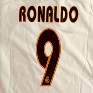 Real Madrid 2003/04 Home - Ronaldo 9 (Medium)