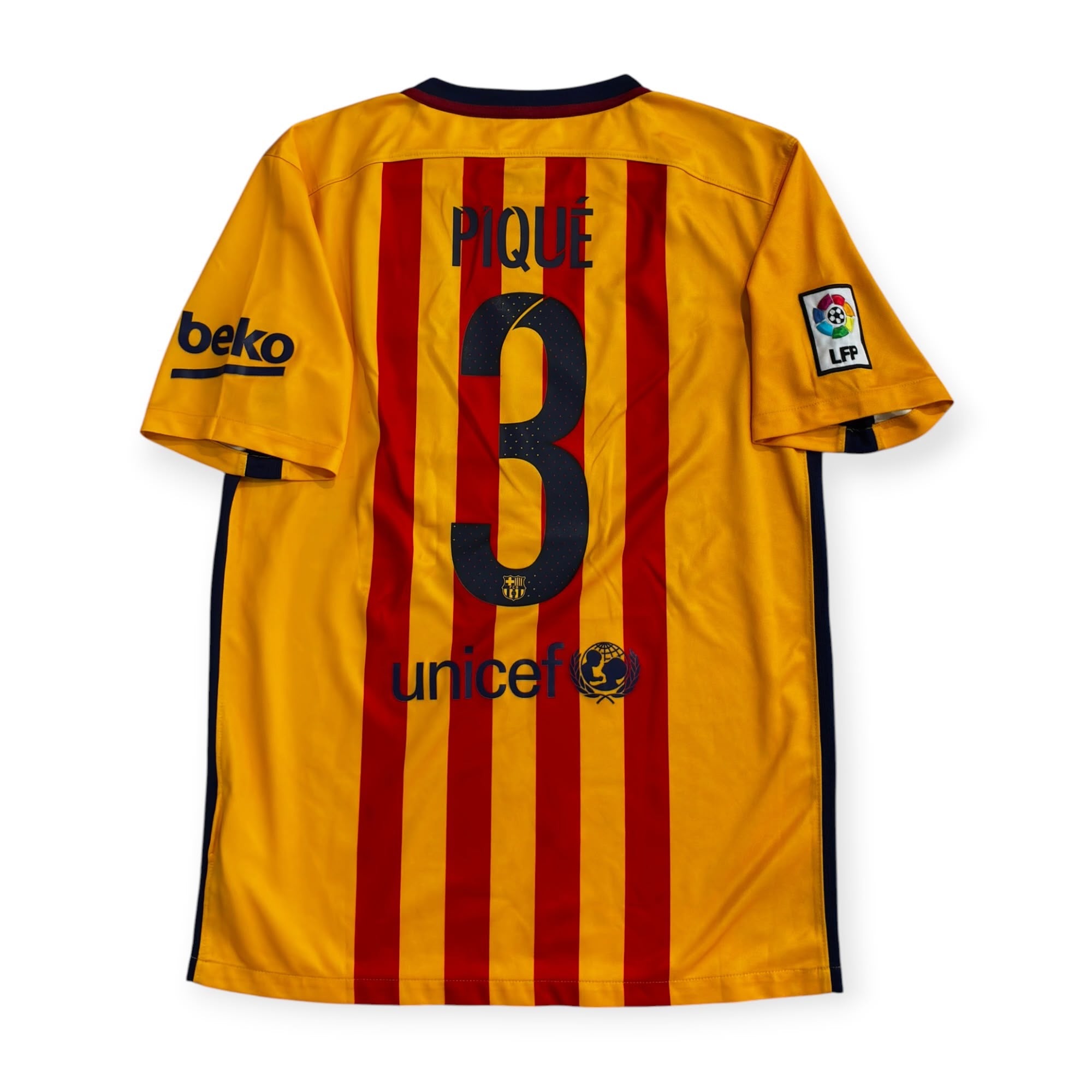 FC Barcelona 2015/16 Away - Piqué 3 (Medium)