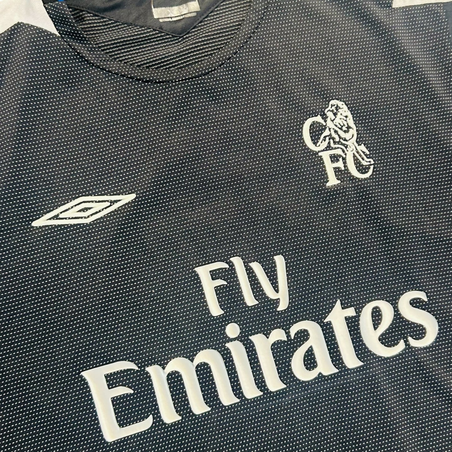 Chelsea FC 2004/05 Away - Drogba 15 (Large) - KITLAUNCH