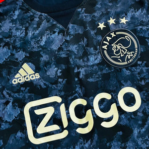 Ajax 2017/18 Away - Dolberg 25 (Medium)