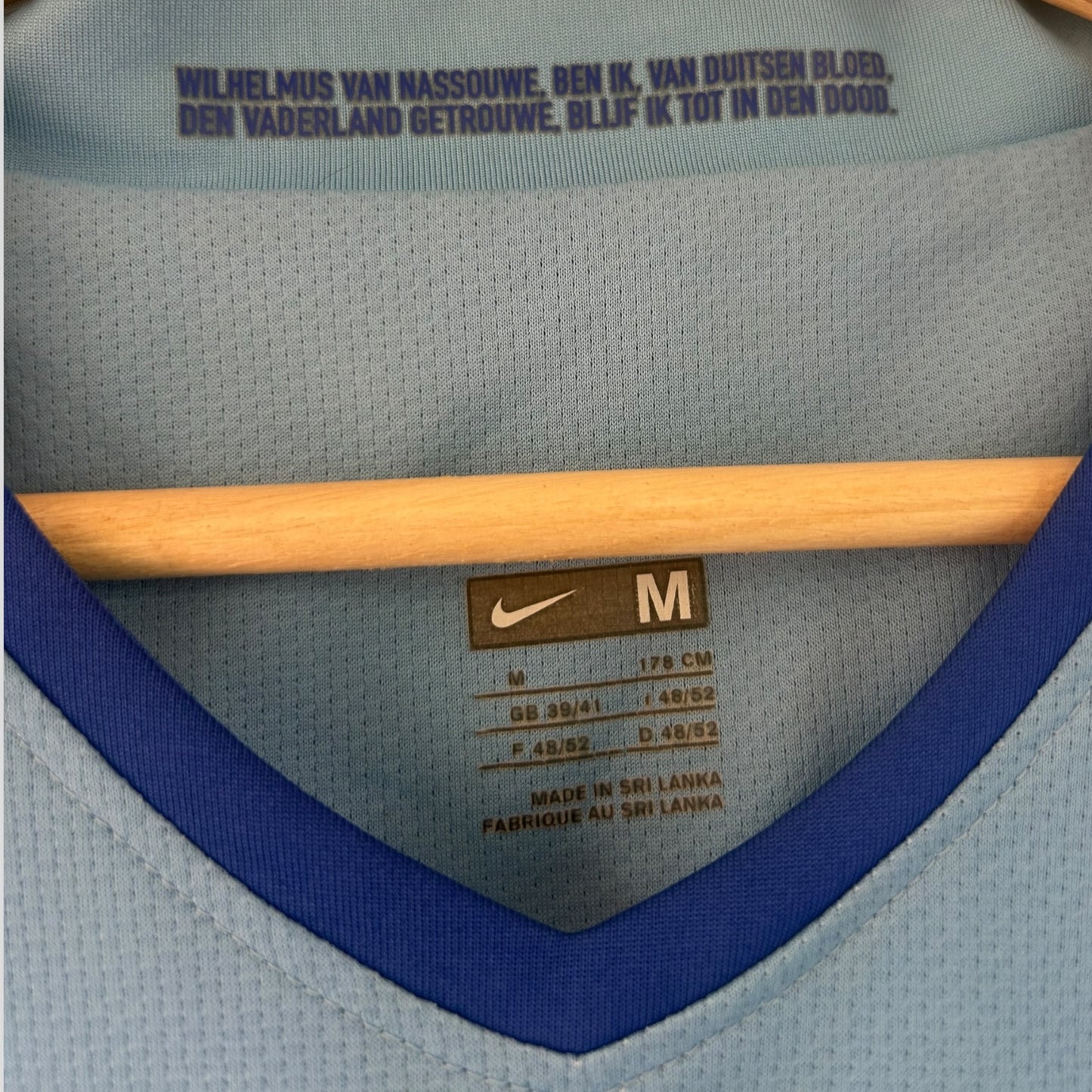 Netherlands 2008 Away (Medium)