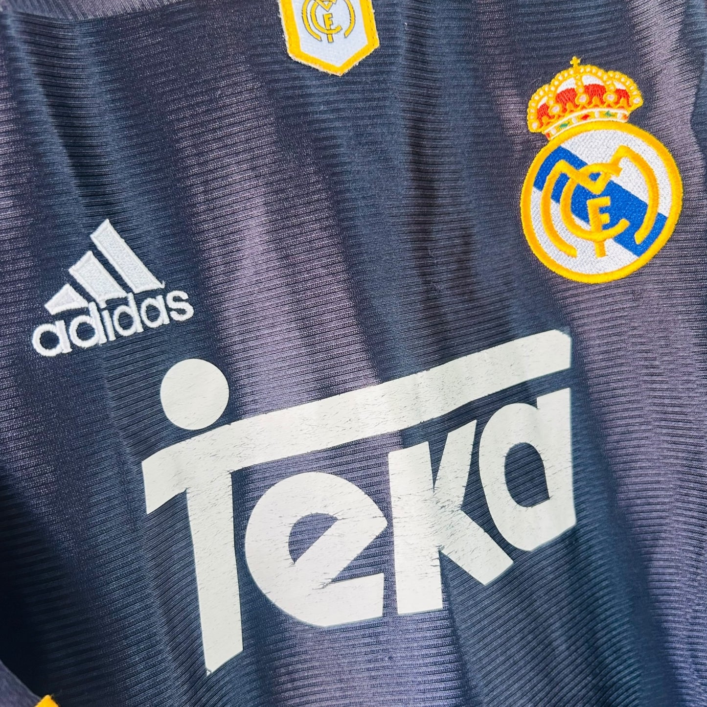 Real Madrid 1999/01 Away - R. Carlos 3 (Medium)