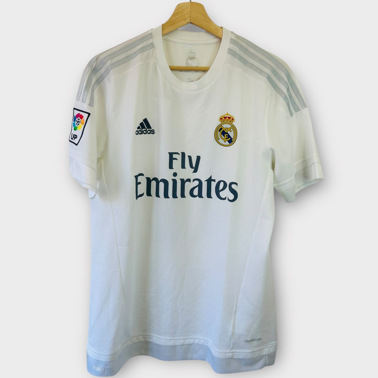 Real Madrid 2015/16 Home - Bale 11 (Medium)