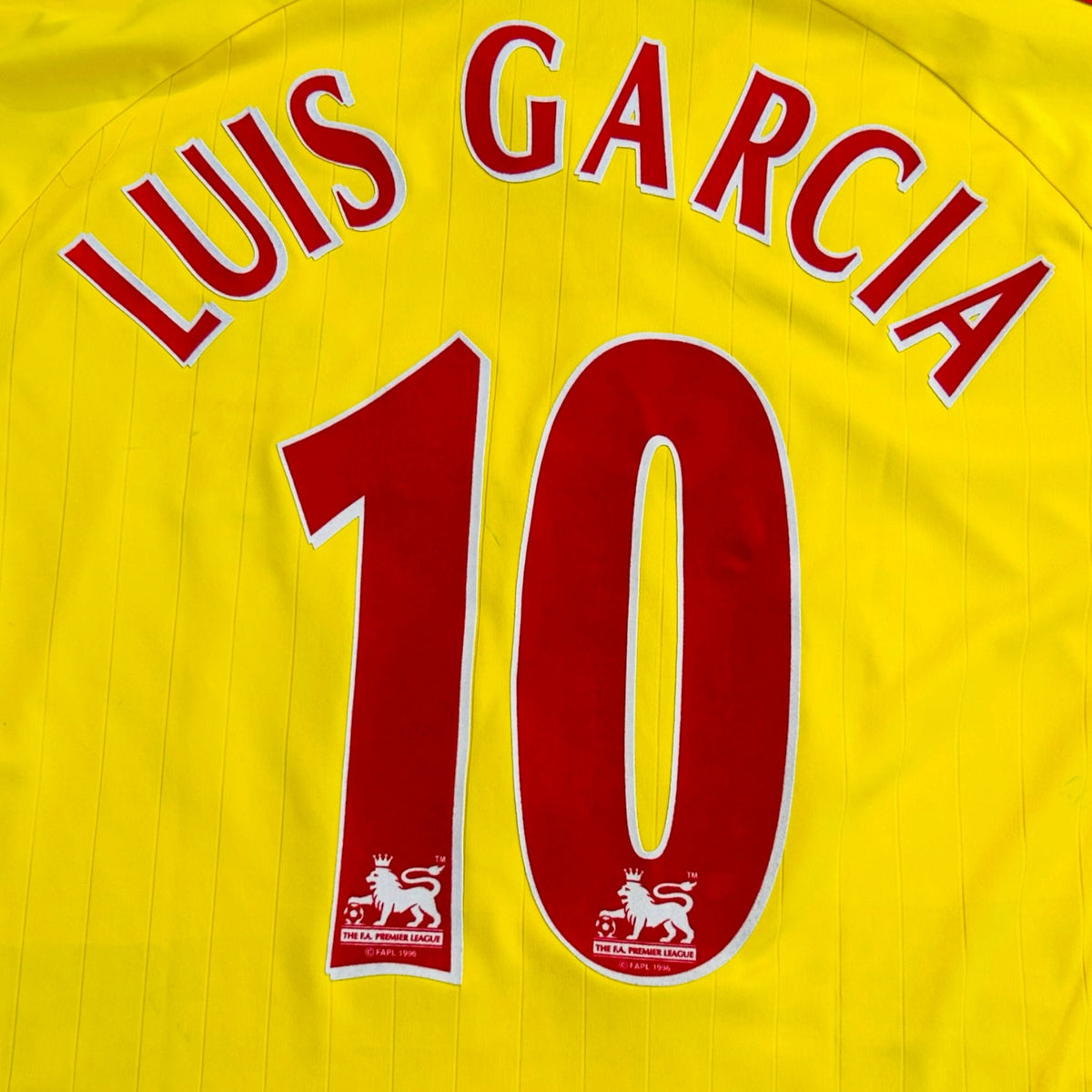 Liverpool 2006/07 Away - Luis Garcia 10 (Large) - KITLAUNCH