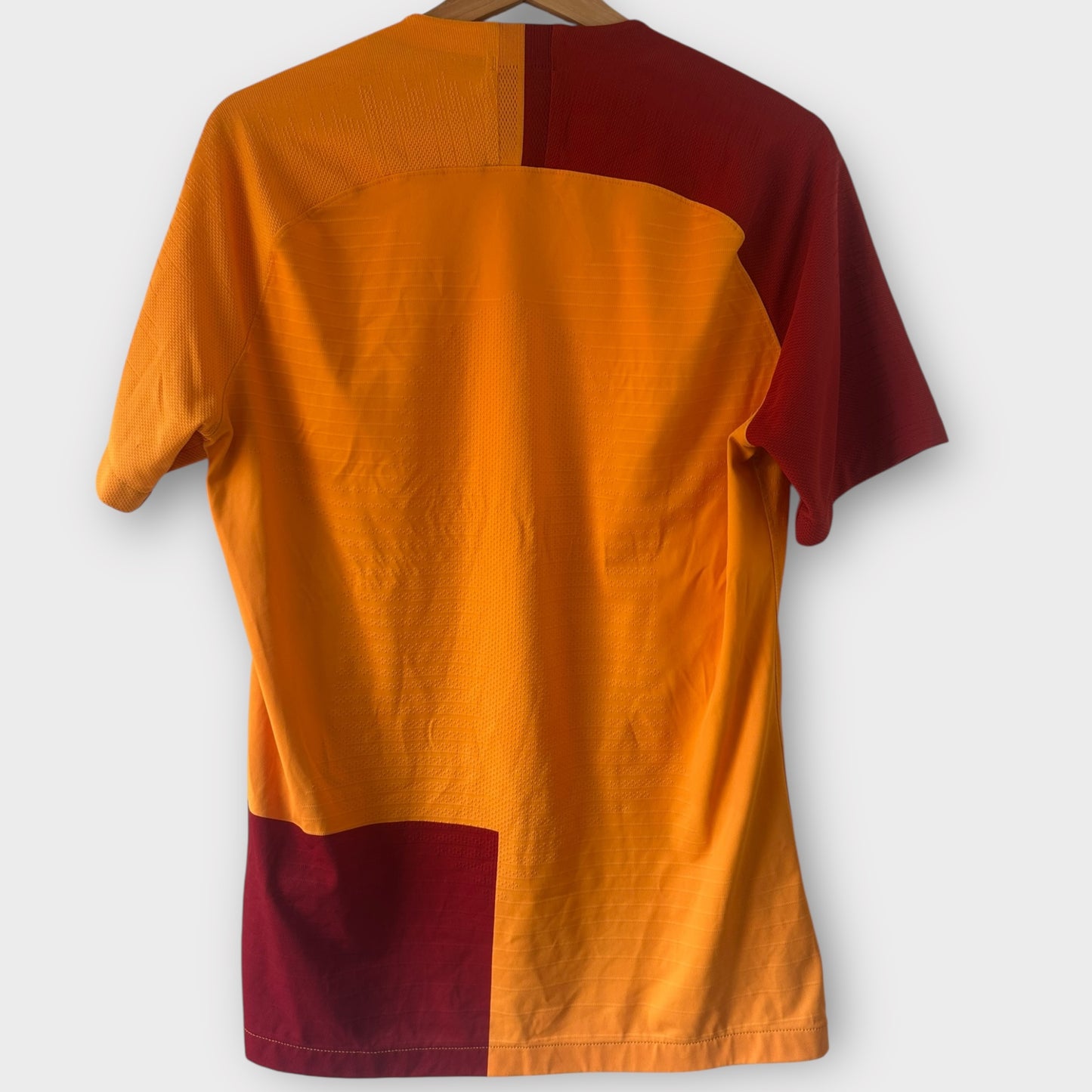 Galatasaray 2018/19 Home Player Version (Medium)