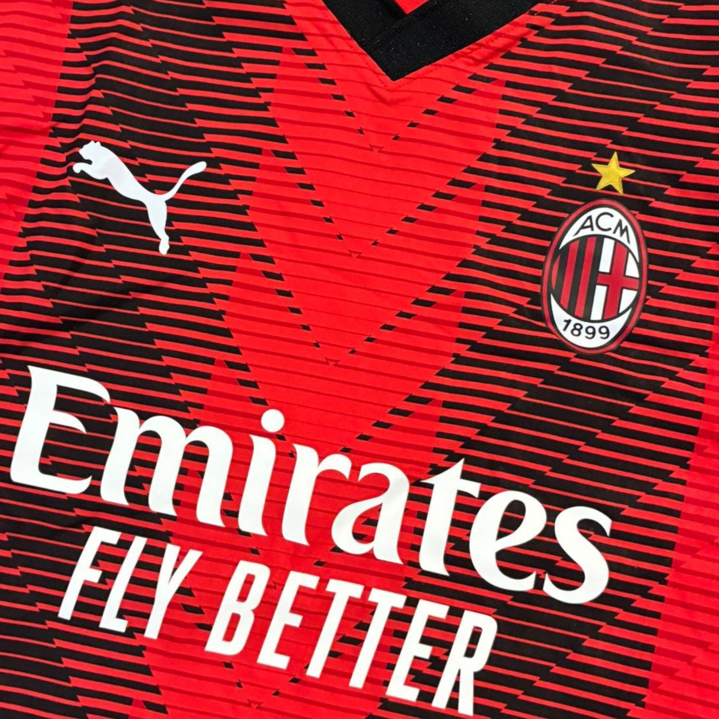 AC Milan 2023/24 Home Authentic (Large) - KITLAUNCH