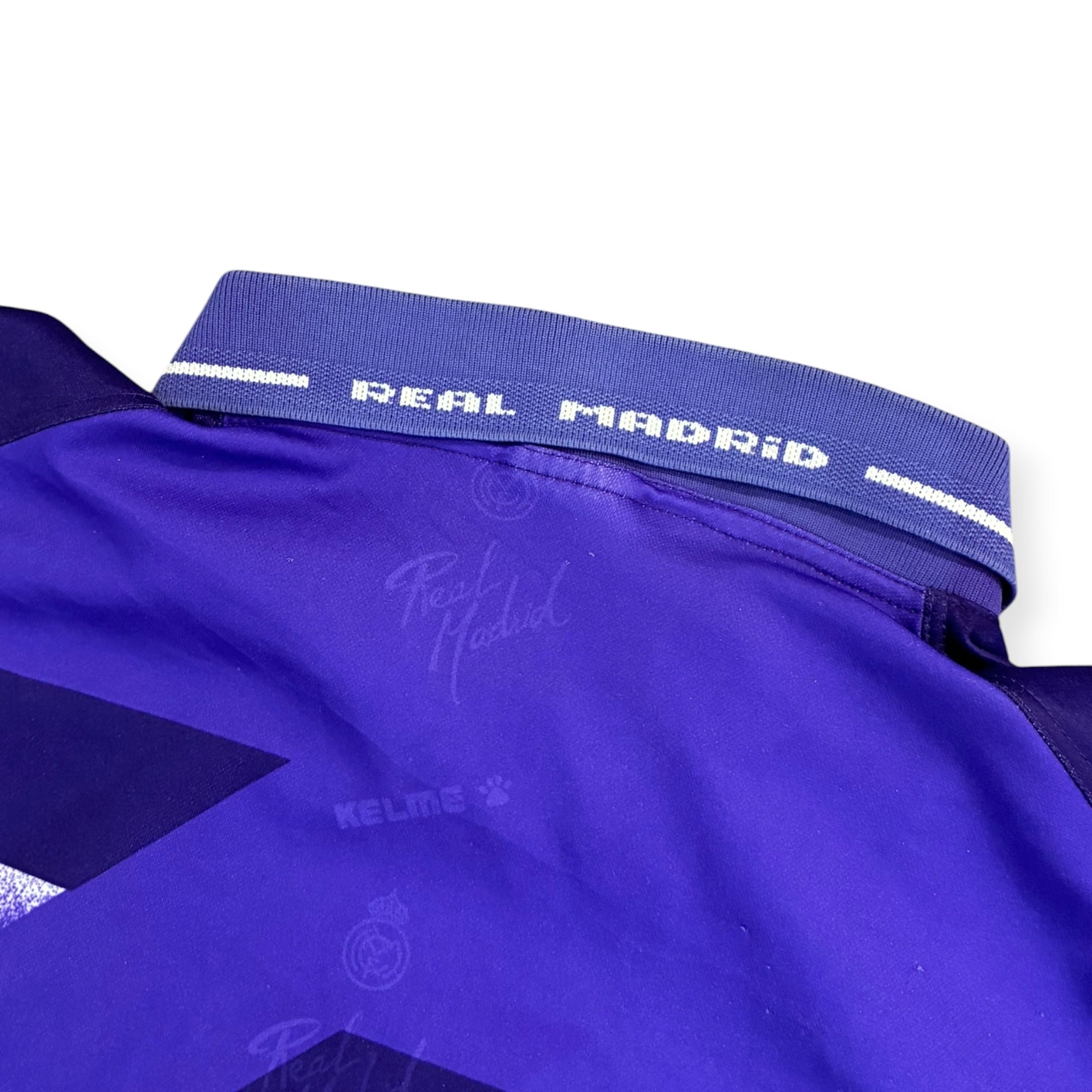 Real Madrid 1994/96 Away (Large)