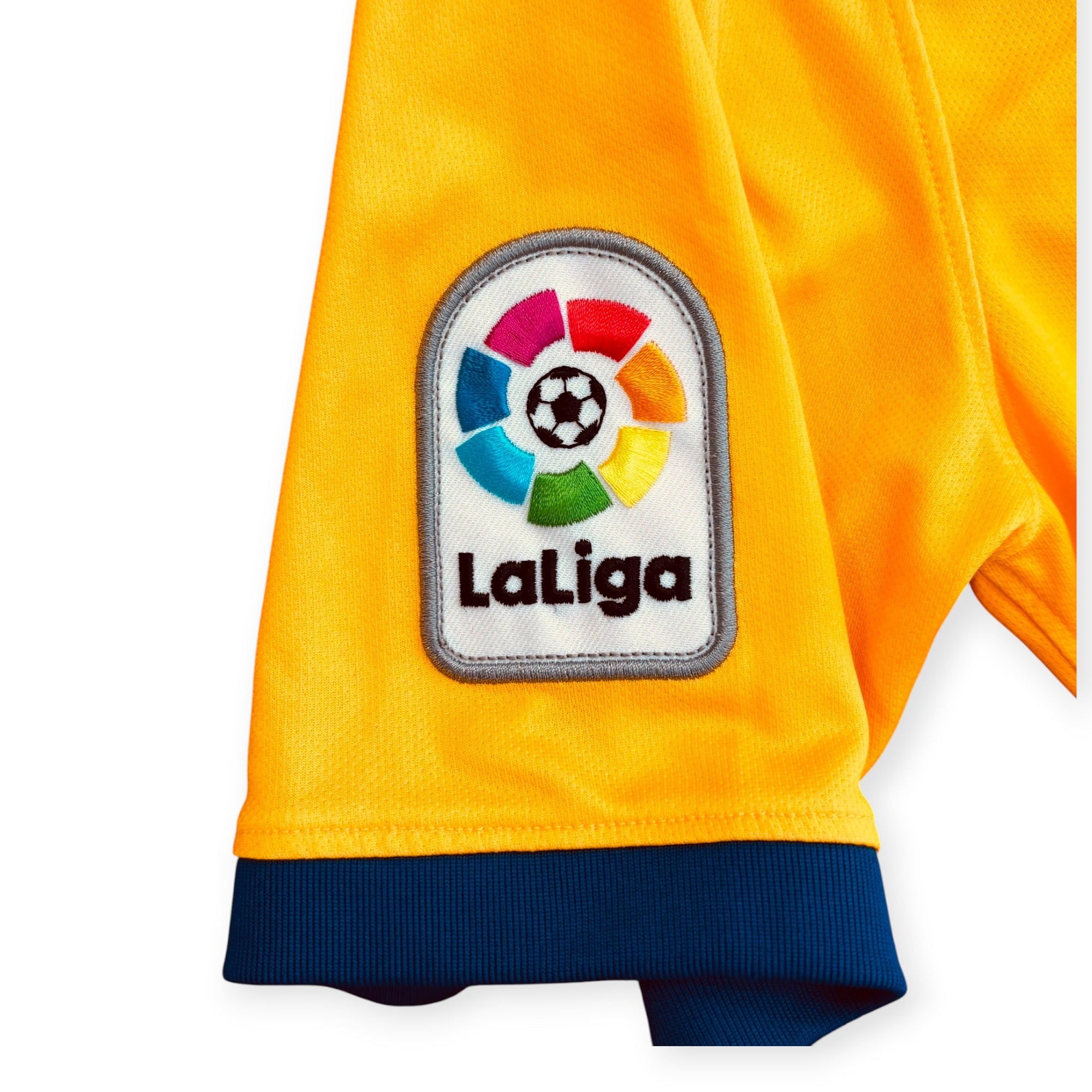 FC Barcelona 2019/20 Away - Suárez 9 (Medium)