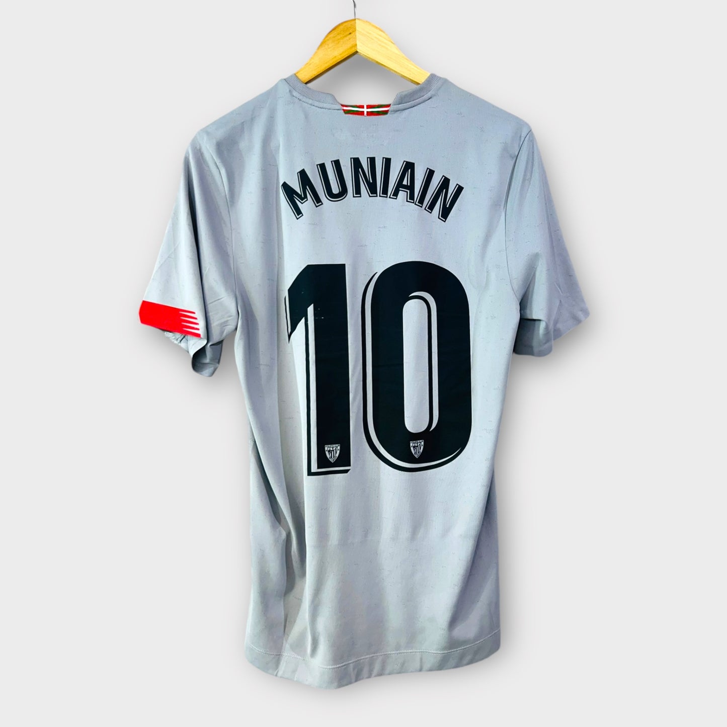 Athletic Club Bilbao 2020/21 Away Player Version - Muniain 10 (Medium)