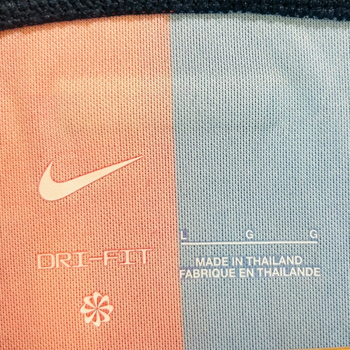 FC Barcelona 2022/23 Home - Lewandowski 9 (Large)