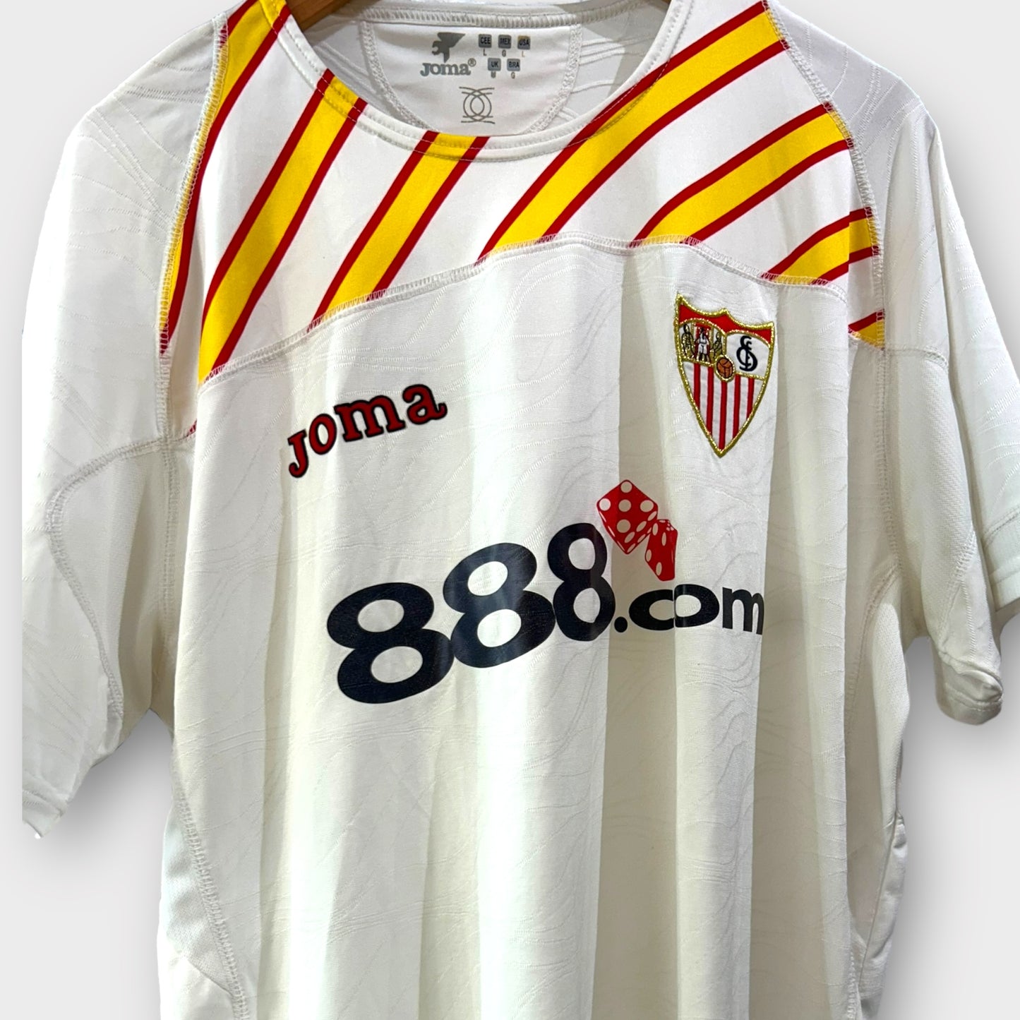 Sevilla 2008/09 UEFA Cup Shirt (Medium)