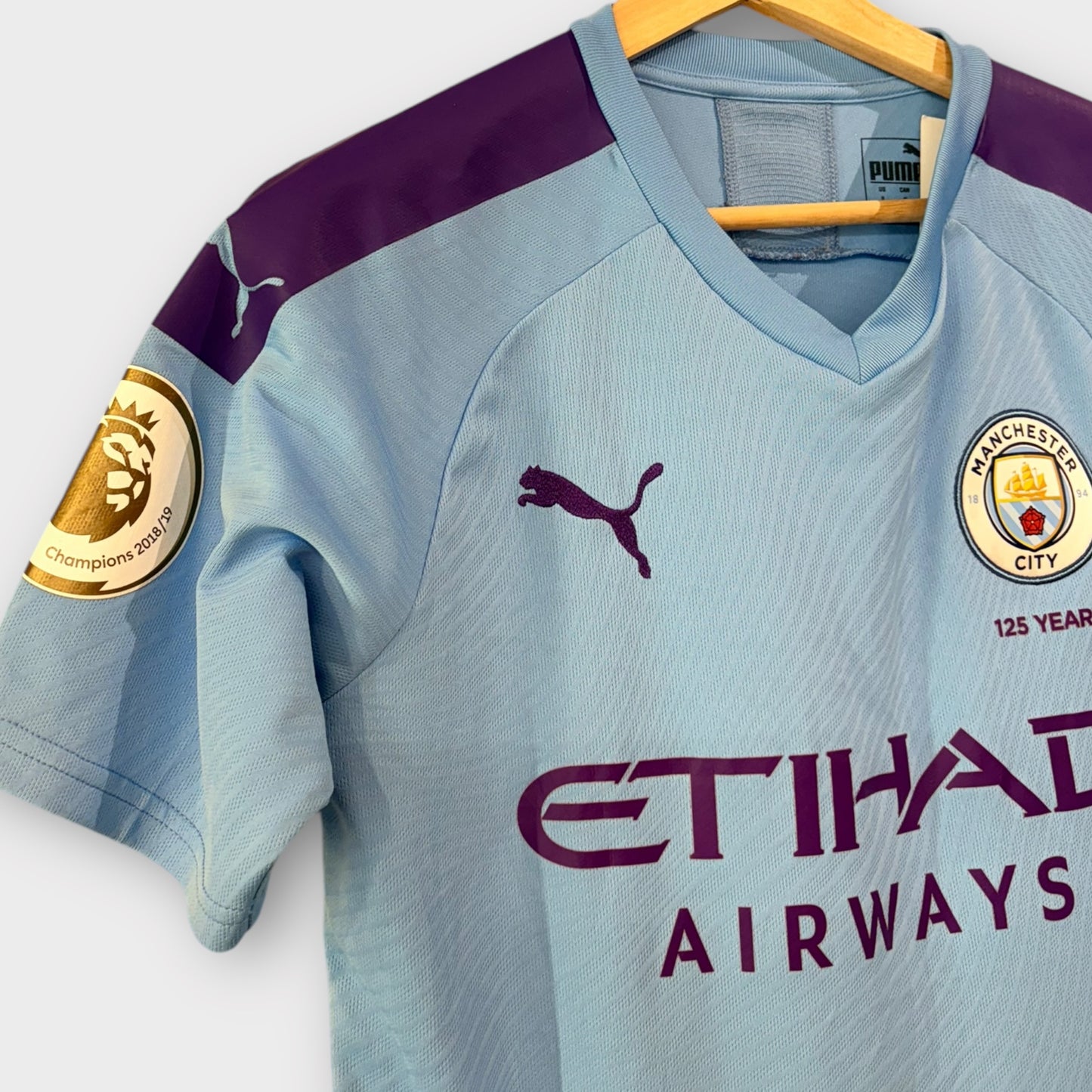 Manchester City 2019/20 Home - Rodri 16 (Small)