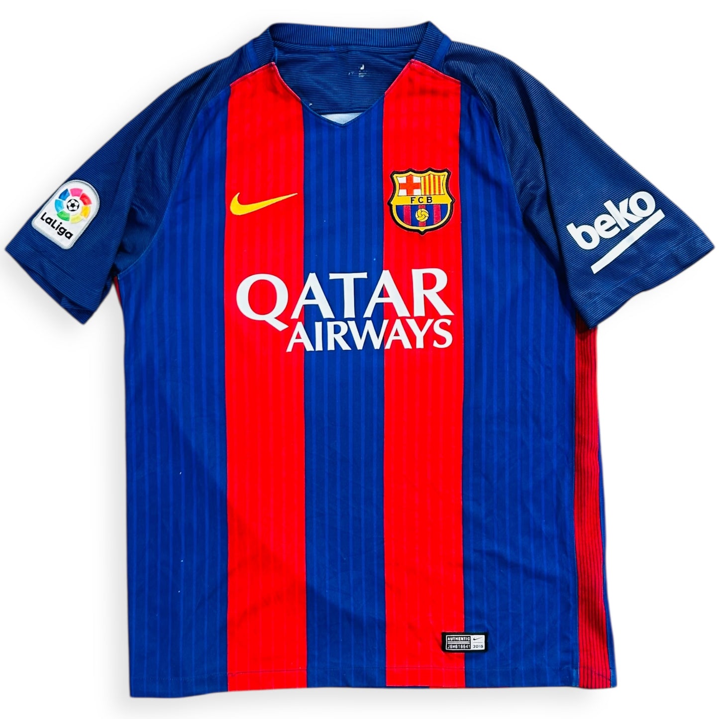 FC Barcelona 2016/17 Home - Messi 10 (Medium)