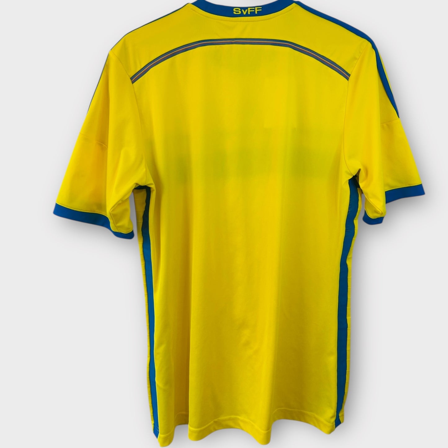 Sweden 2014 Home (Medium)