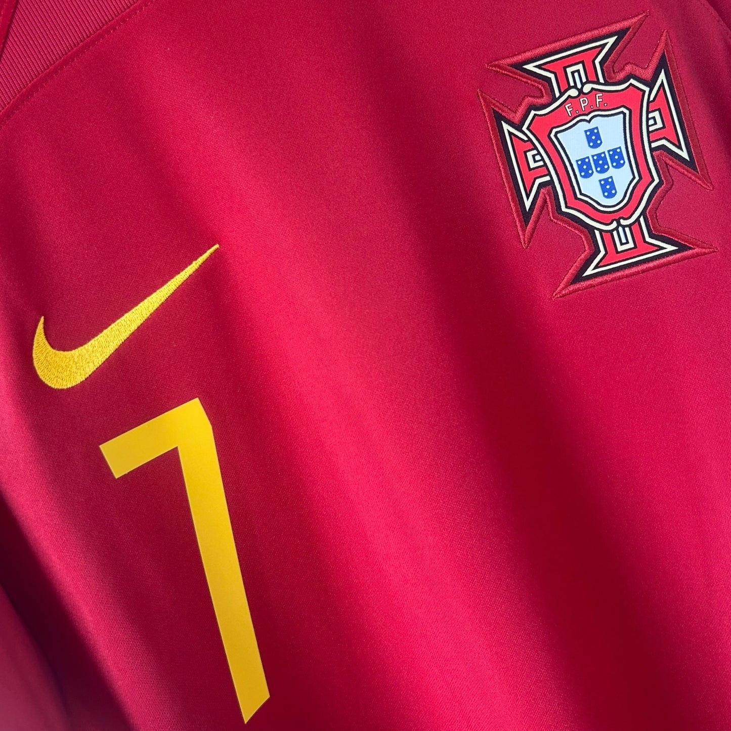 Portugal 2022 Home - Ronaldo 7 *NEW* (Large)