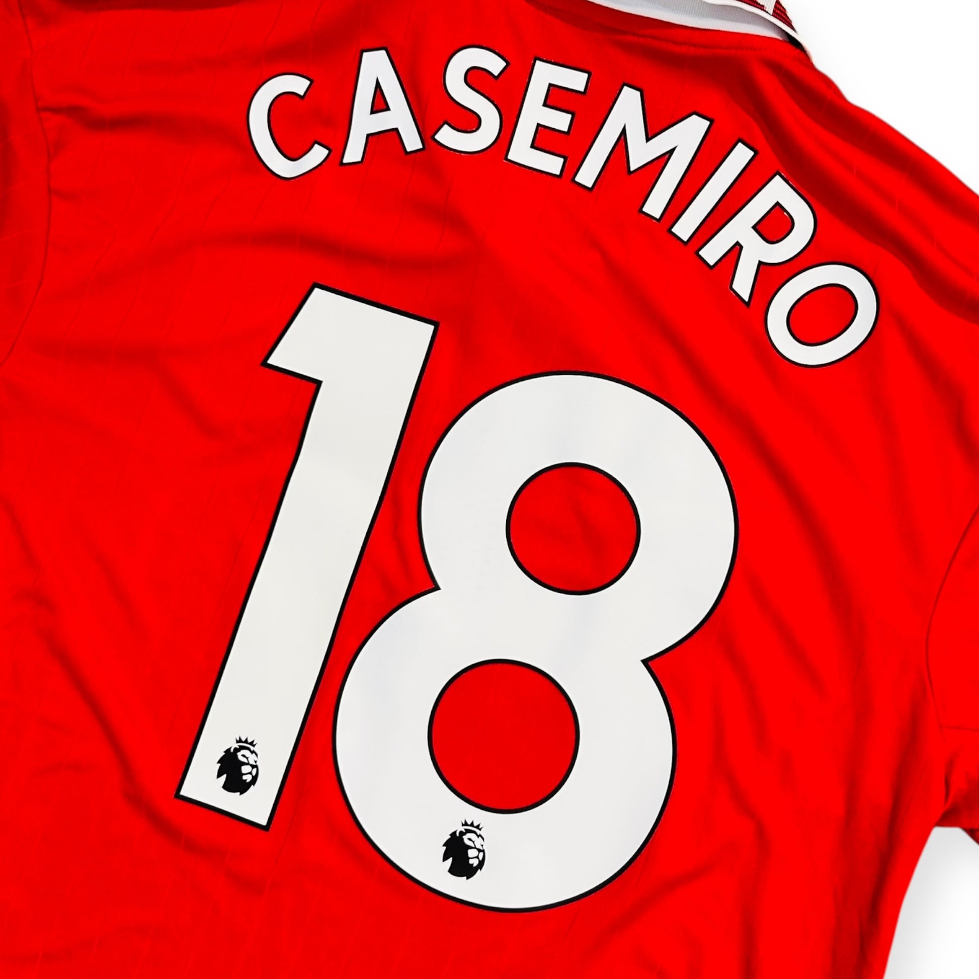 Manchester United 2022/23 Home - Casemiro 18 (Large) - KITLAUNCH