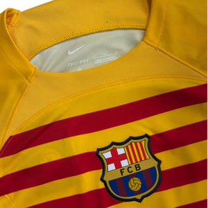 FC Barcelona 2022/25 4th - Pedri 8 (Large)