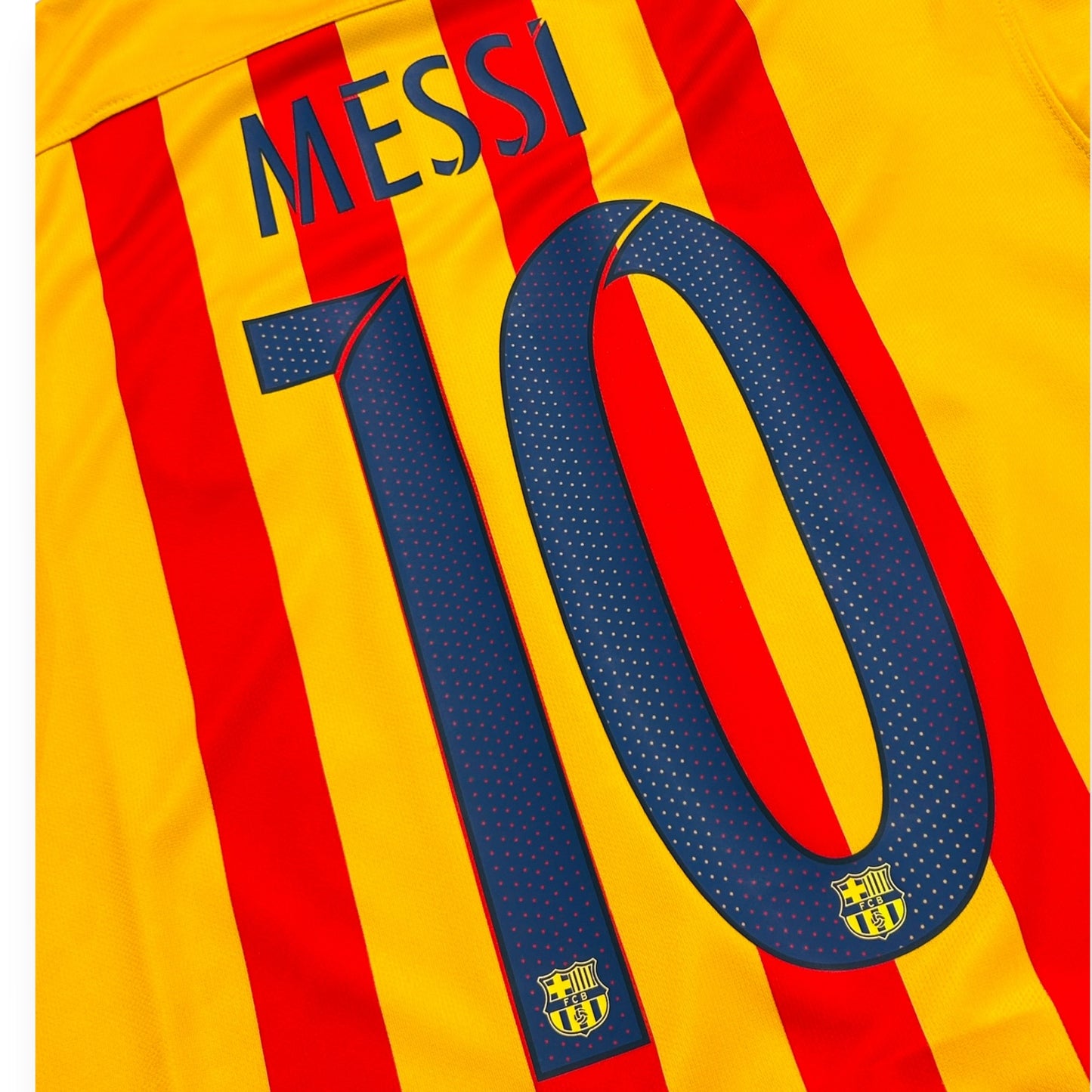 FC Barcelona 2015/16 Away - Messi 10 (Medium)