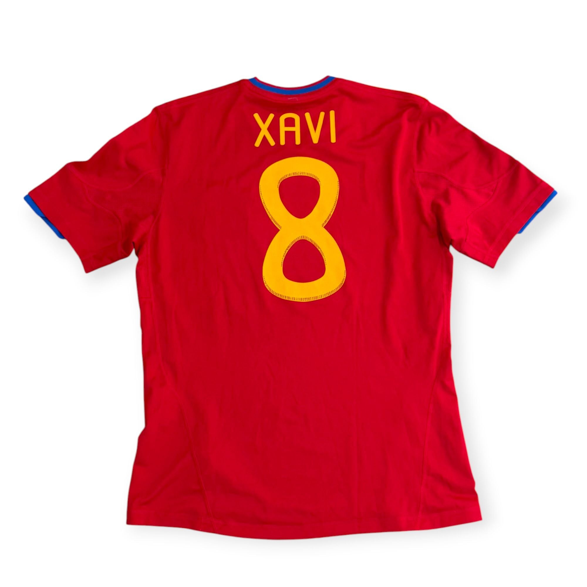 Spain 2010 Home - Xavi 8 (Large)