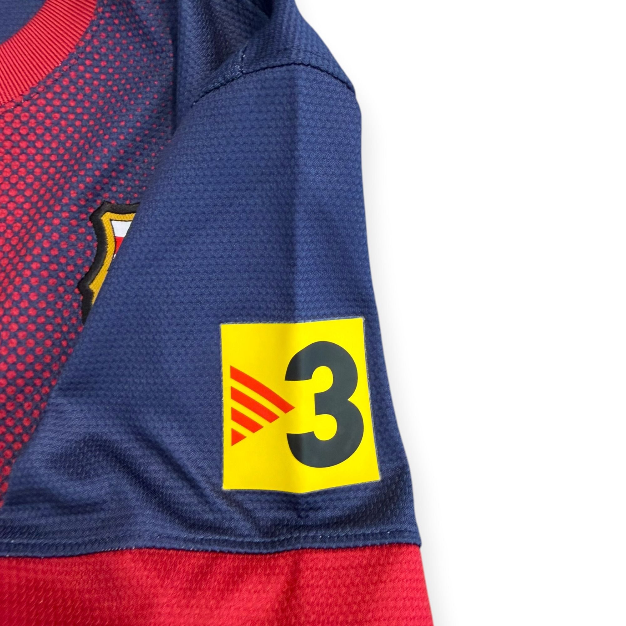 FC Barcelona 2011/12 Home - Xavi 6 (Small)