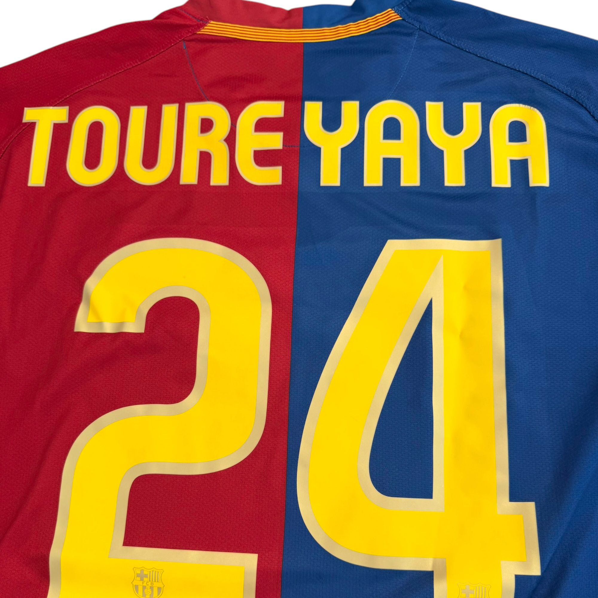 FC Barcelona 2008/09 Home - Toure Yaya 24 (Large)