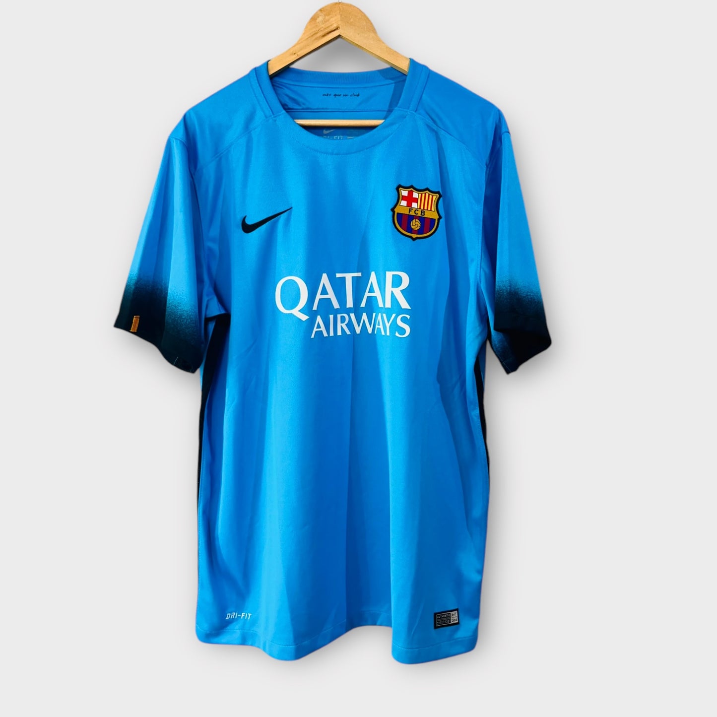 FC Barcelona 2015/16 3rd Shirt (XL)