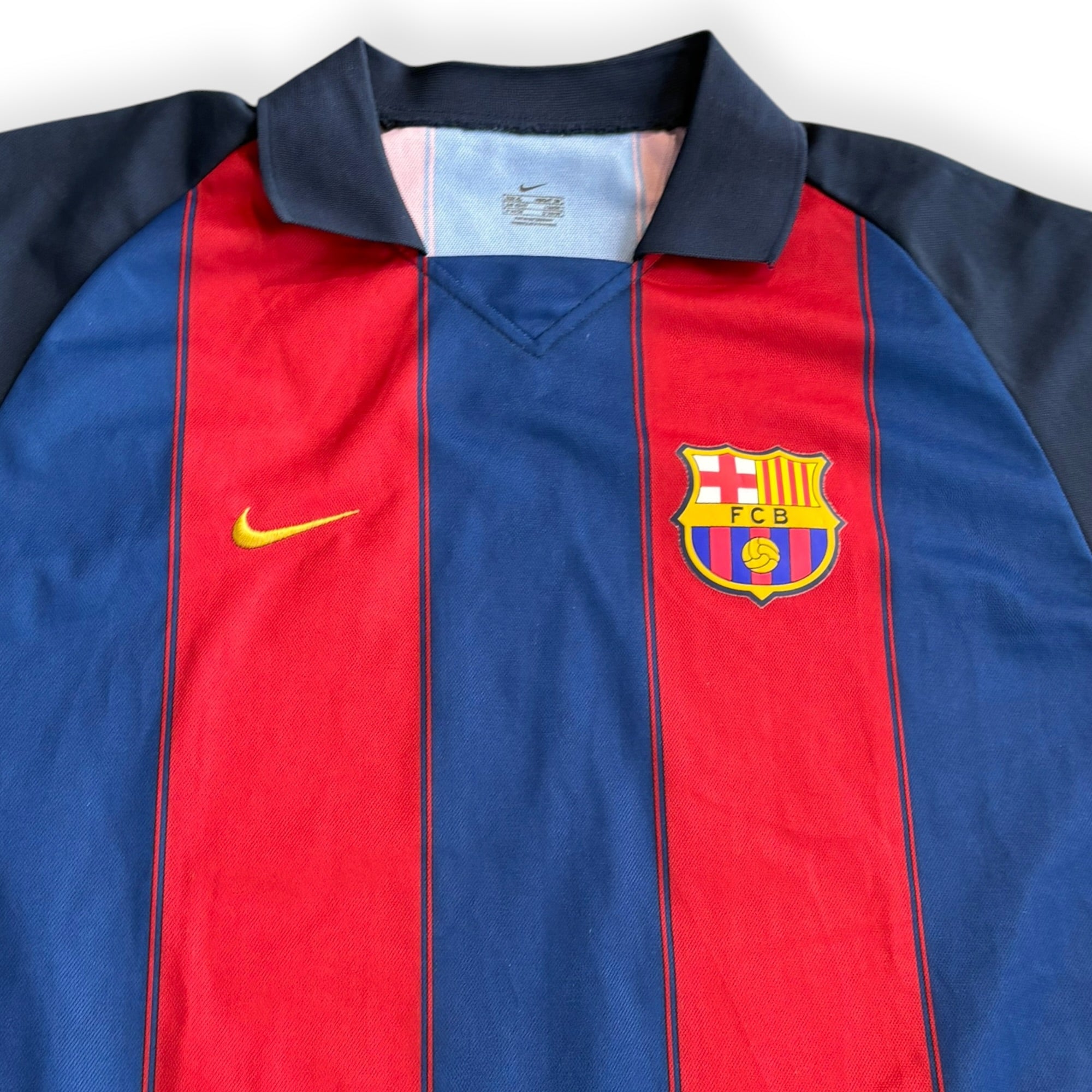 FC Barcelona 2003/04 Home Basic Version - Ronaldinho 10 (XL)
