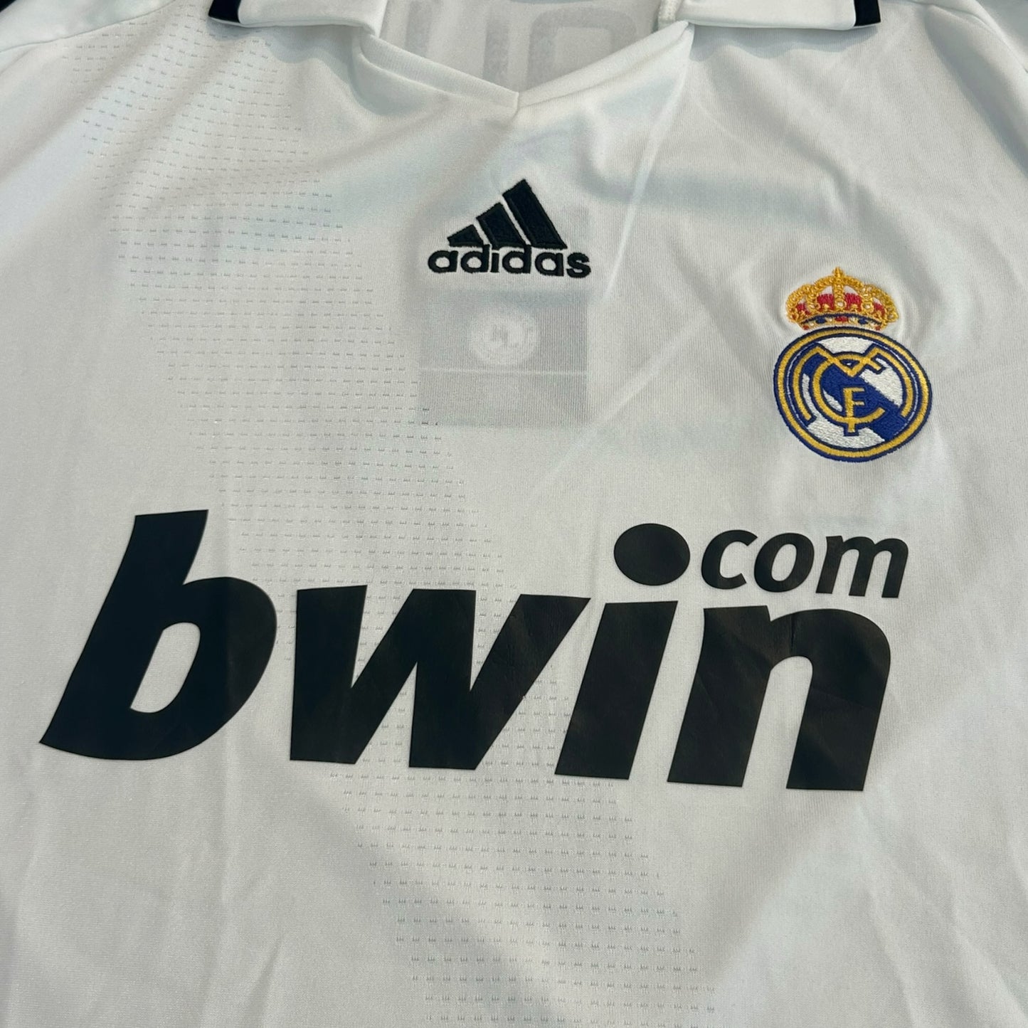 Real Madrid 2008/09 Home *Brand New* - Raul 7 (Large) - KITLAUNCH