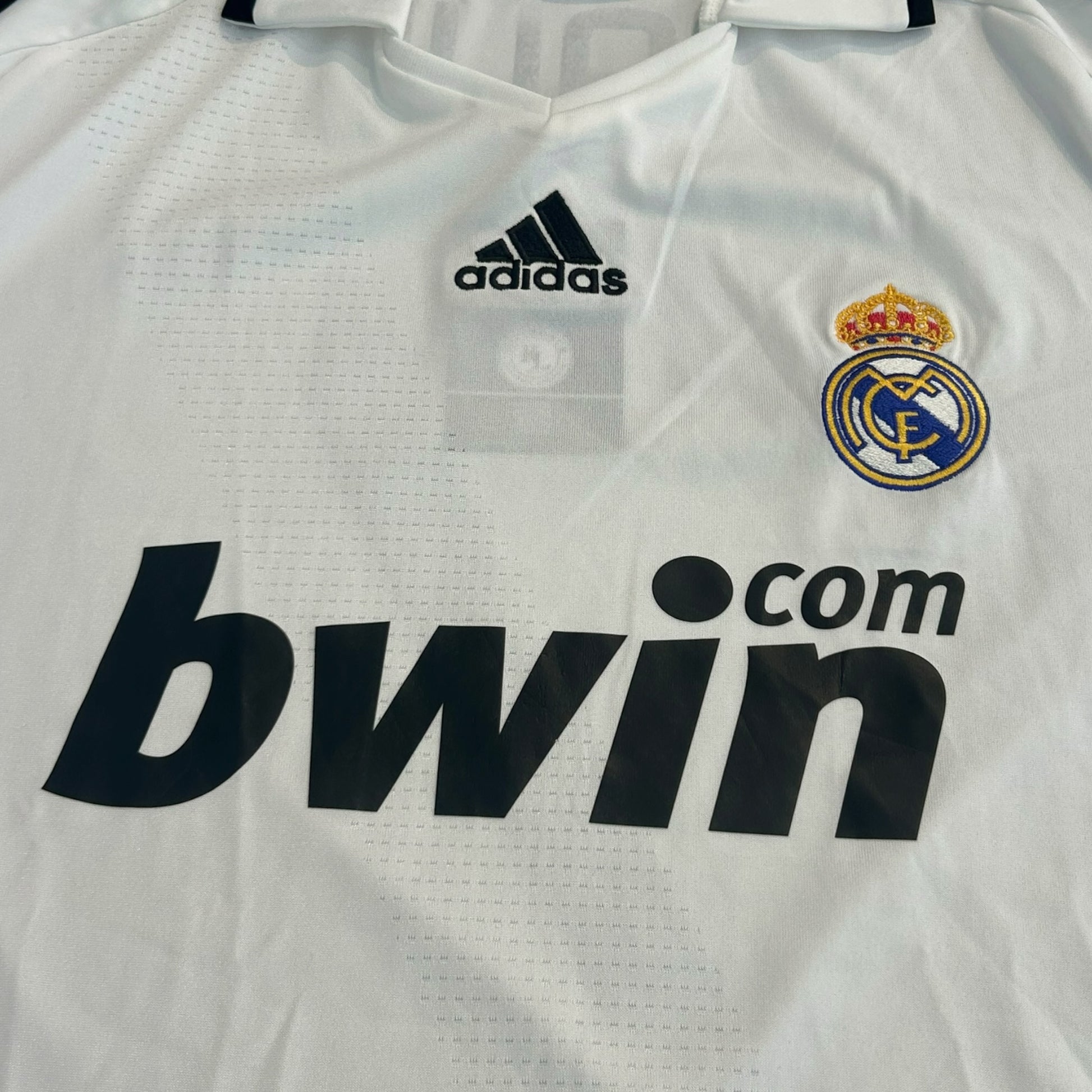 Real Madrid 2008/09 Home *Brand New* - Raul 7 (Large) - KITLAUNCH