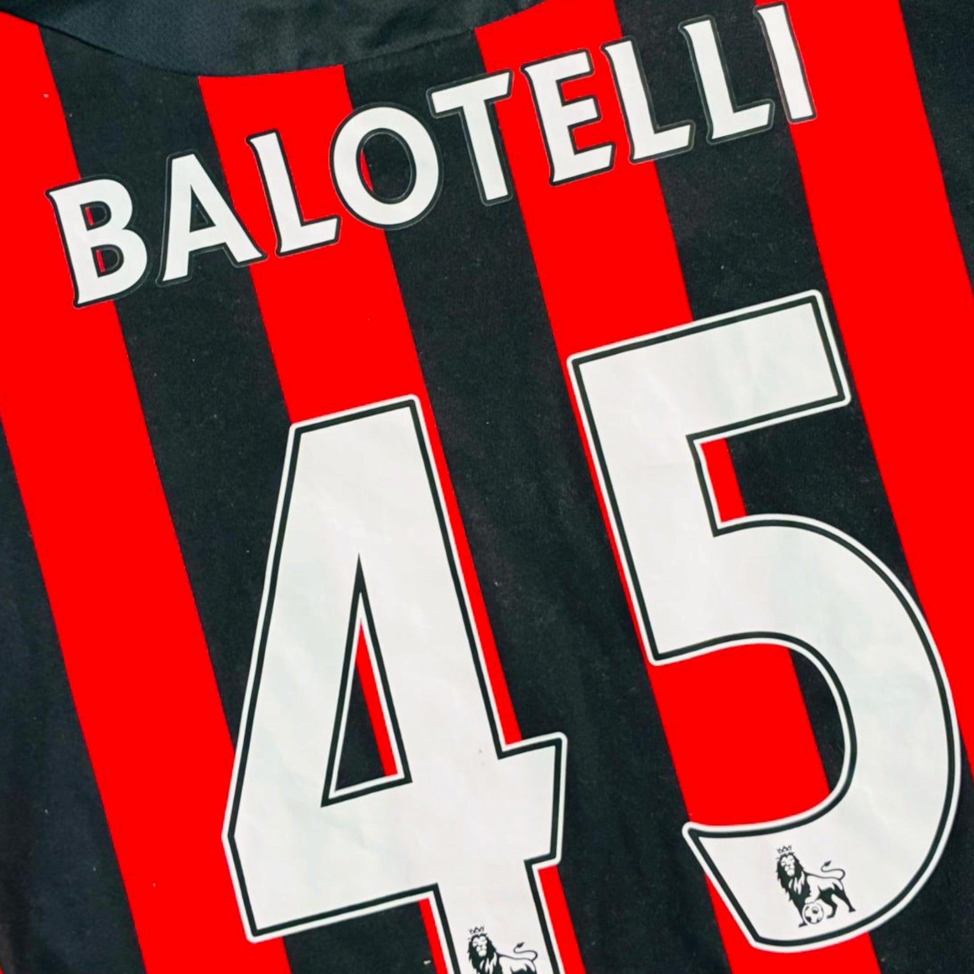 Manchester City 2011/12 Away - Balotelli 45 (XL)