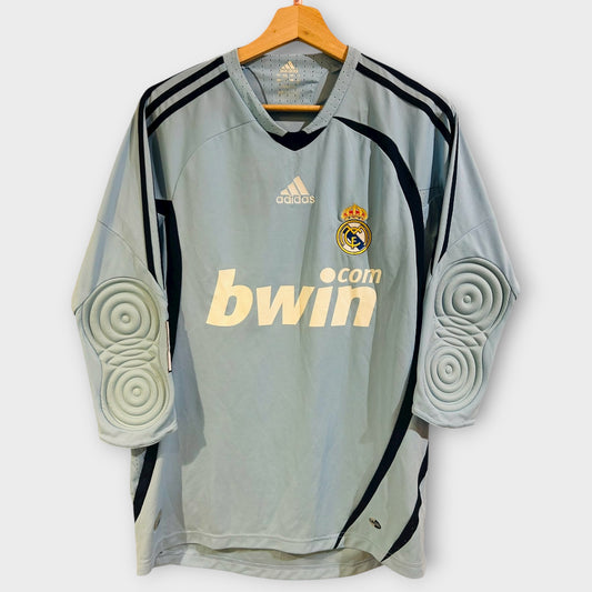 Real Madrid 2008/09 GK (Small)