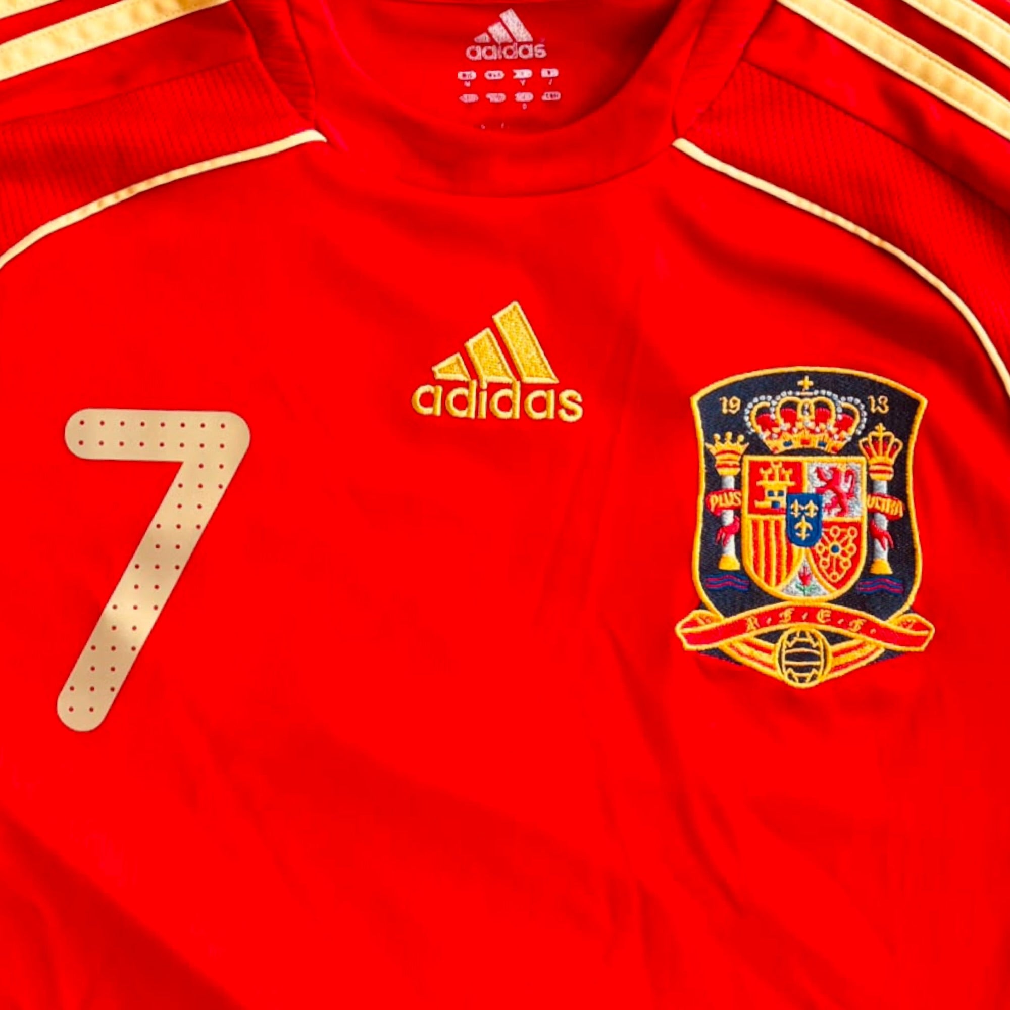 Spain 2008 Home - David Villa 7 (Medium)