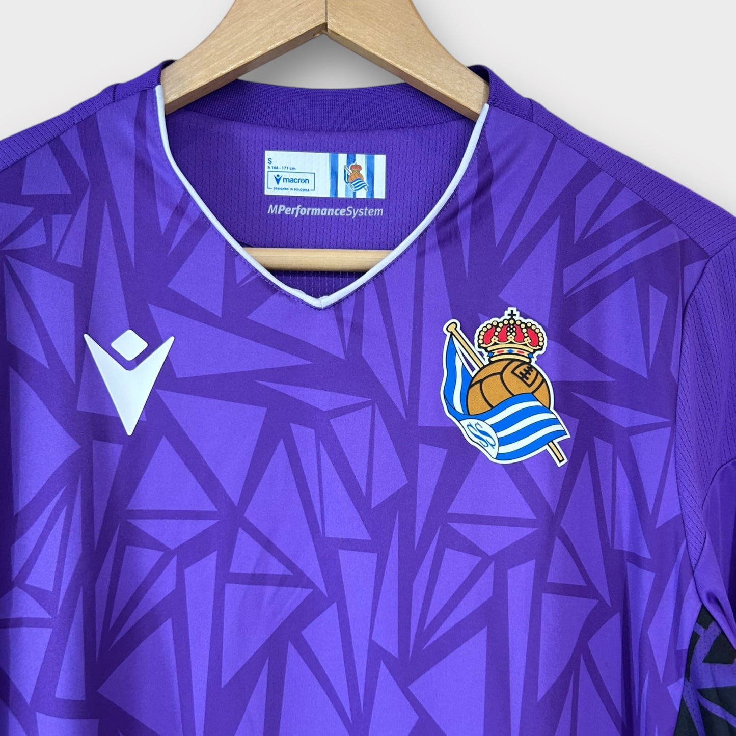 Real Sociedad 2022/23 GK Shirt - #1 (Large)