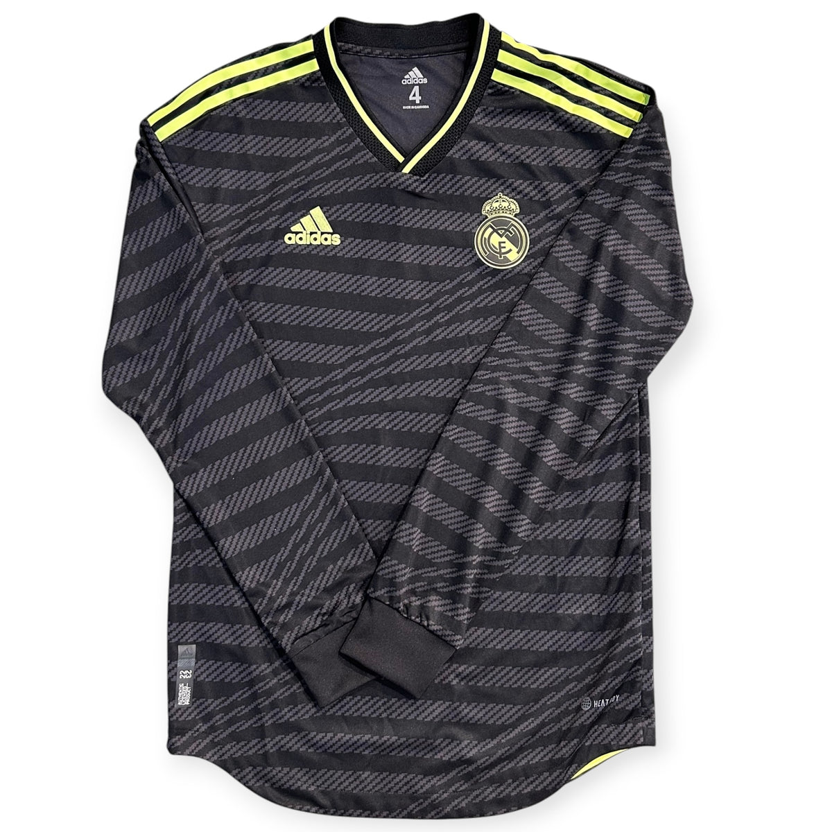 Real Madrid 2022/23 3rd - Vini Jr 20 L/S Kitroom Issued - KITLAUNCH