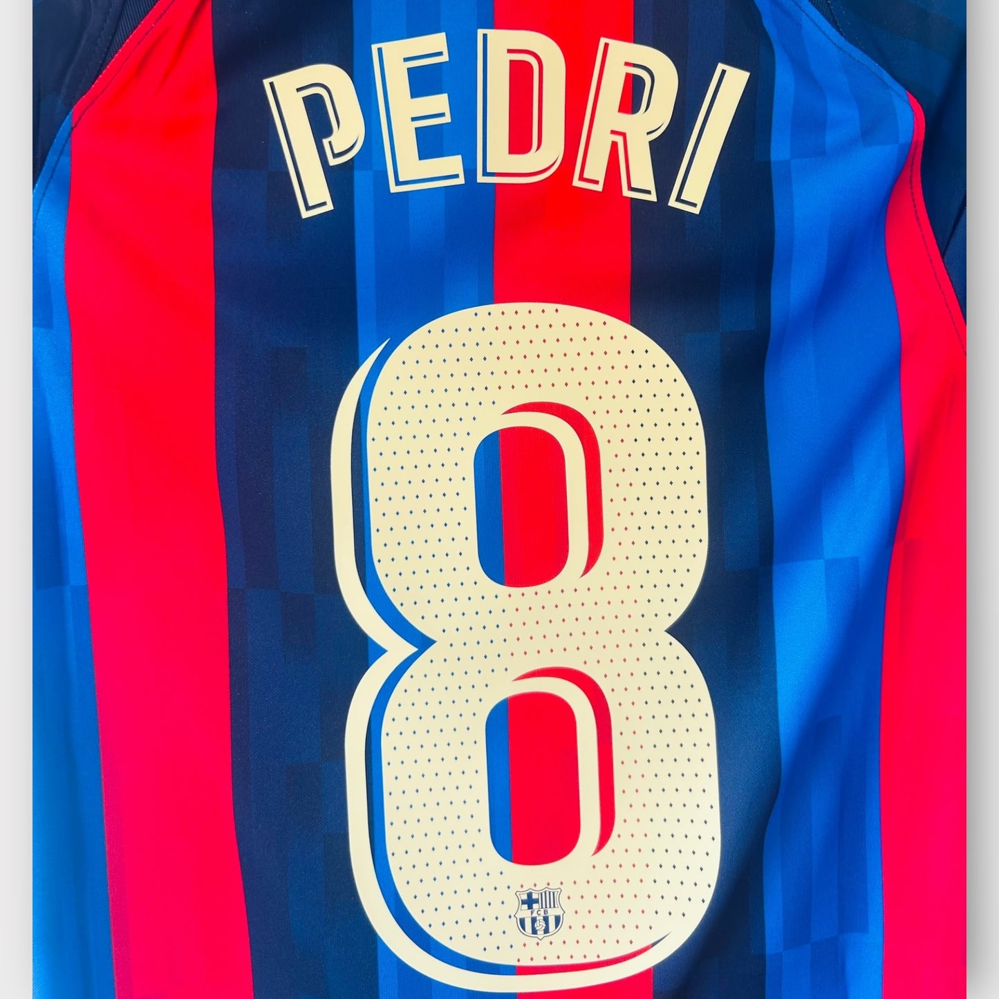 FC Barcelona 2022/23 Home - Pedri 8 *NEW* (XS)