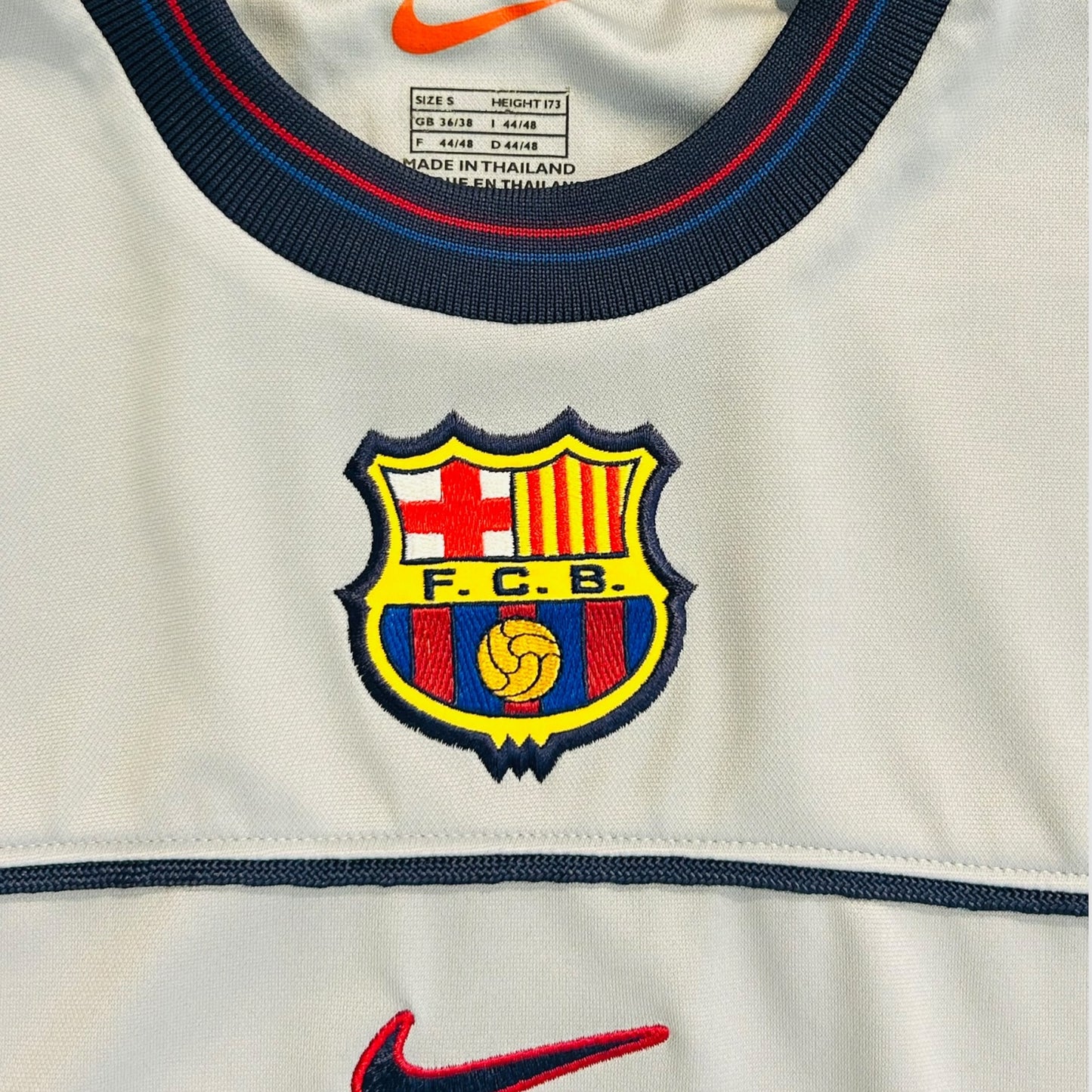 FC Barcelona 1998/99 Training *Brand New* (Small) - KITLAUNCH